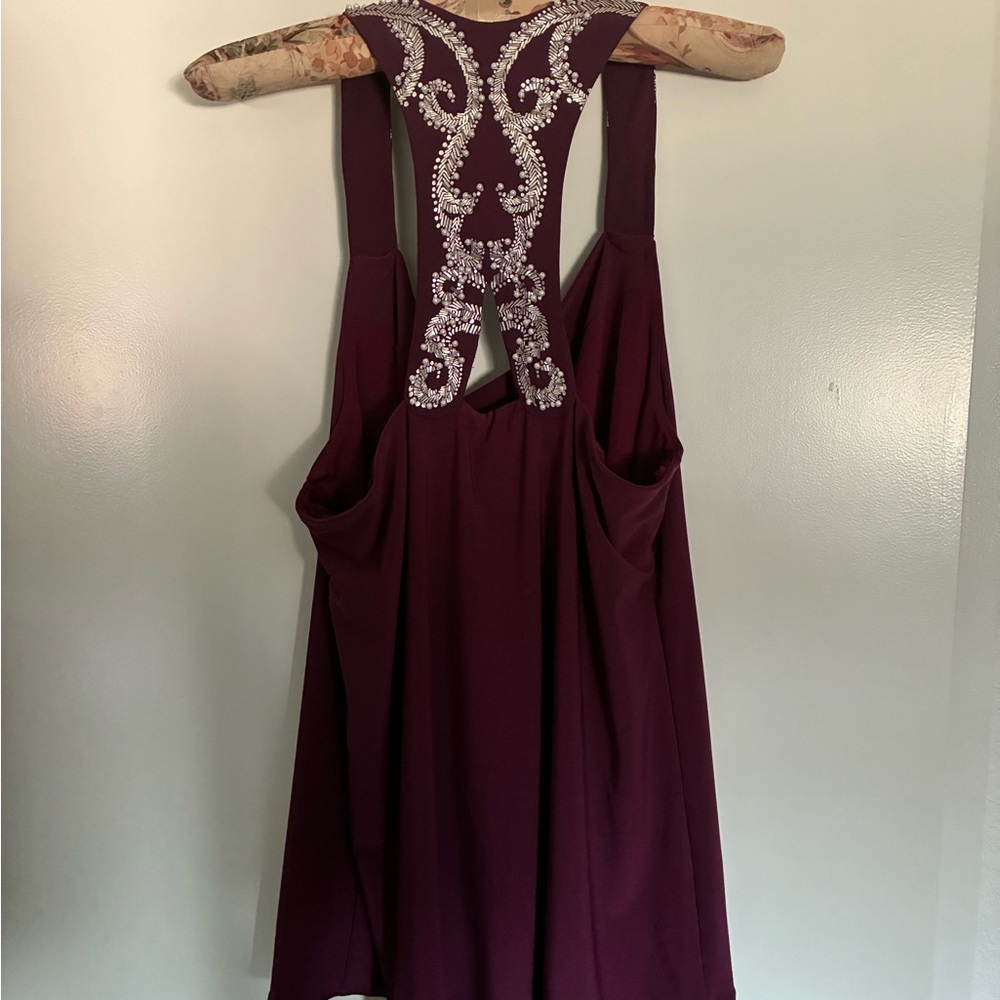 White House Black Market Rich Burgundy Elegant top - Picture 3 of 9